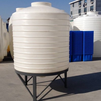 源头厂家塑料水塔5吨10吨塑料桶圆形